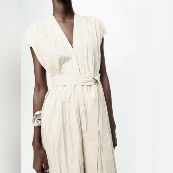 Zara ZW collection belted wrinkled dress. New without tag. - Picture 5 of 6